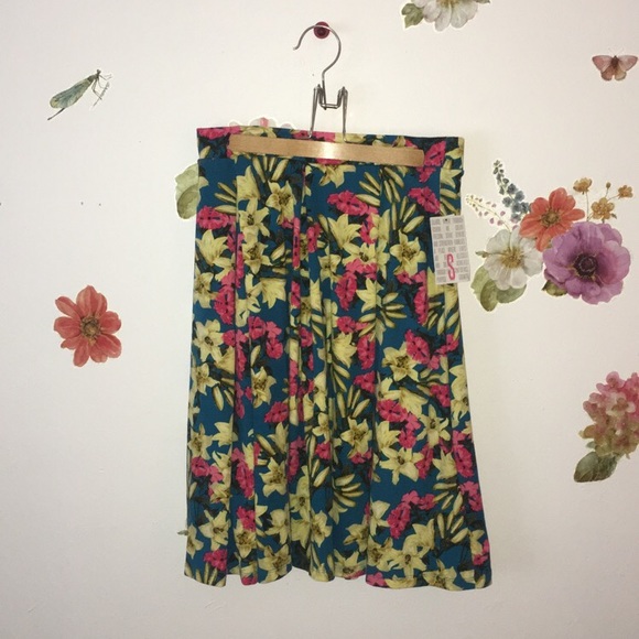 Lularoe Madison skirt sz. S - Picture 1 of 7